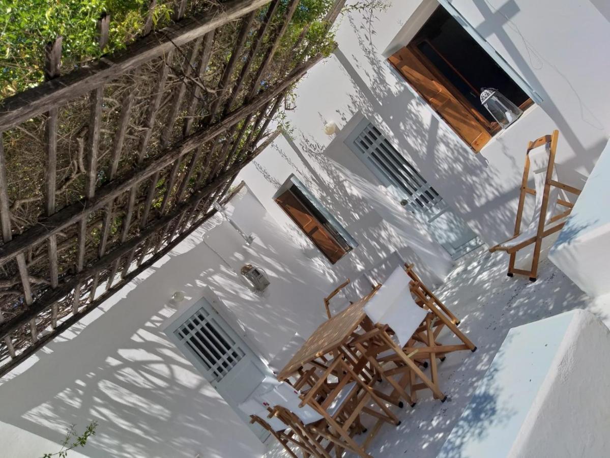 Spiti Marcos Villa Kini ภายนอก รูปภาพ